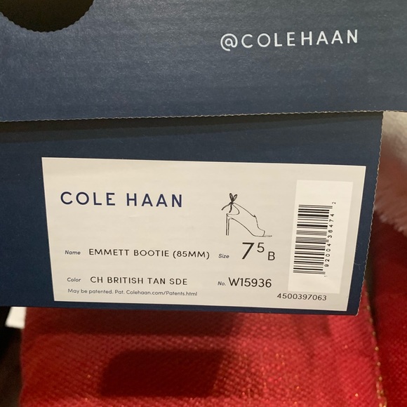 COLE HAAN. Women’s shoes .. true to size . - Picture 6 of 12